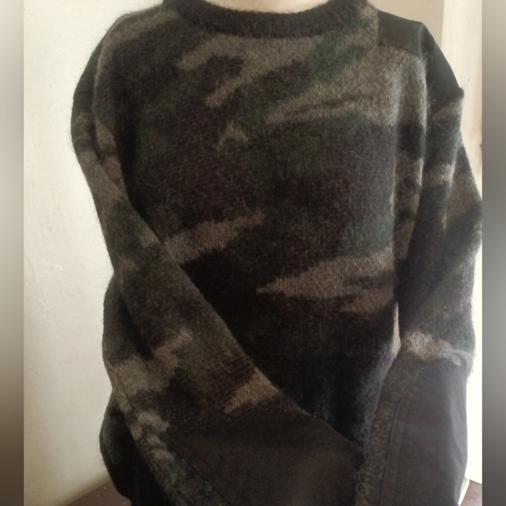 AUTHENTIC SAINT LAURENT PARIS camouflage SWEATER